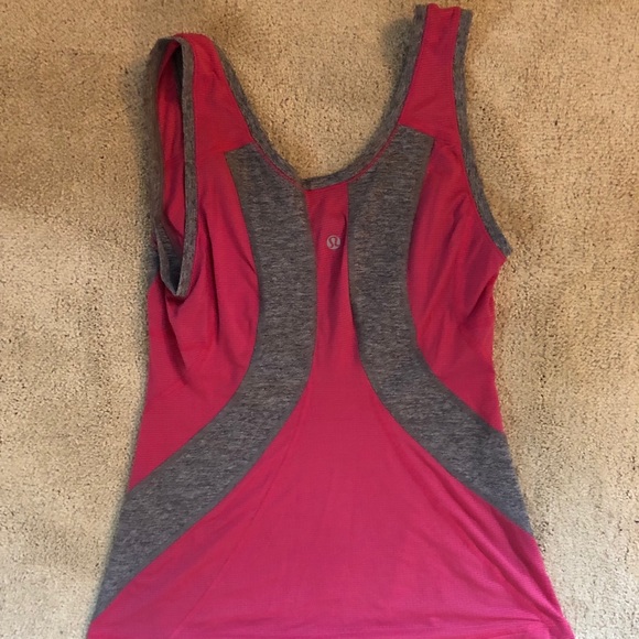 LULULEMON workout tank top - Picture 2 of 2